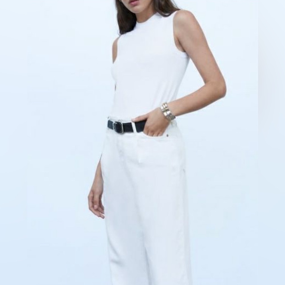 Zara Basic Knit Sleeveless Top (White, Size M, Excellent Condition)